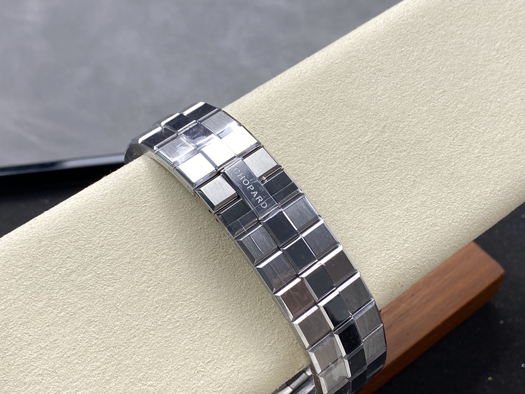 Men's Stainless Steel Watch view 8