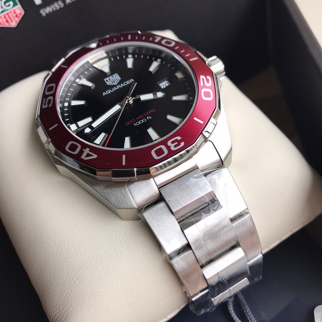 TAG Heuer Aquaracer Stainless Steel Quartz 43mm Watch view 4