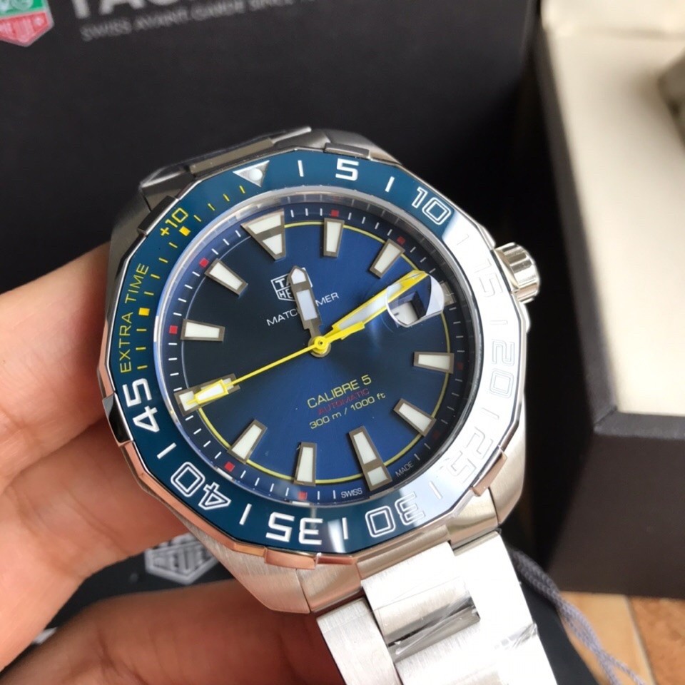 TAG Heuer Aquaracer Stainless Steel Automatic 43mm Watch view 4