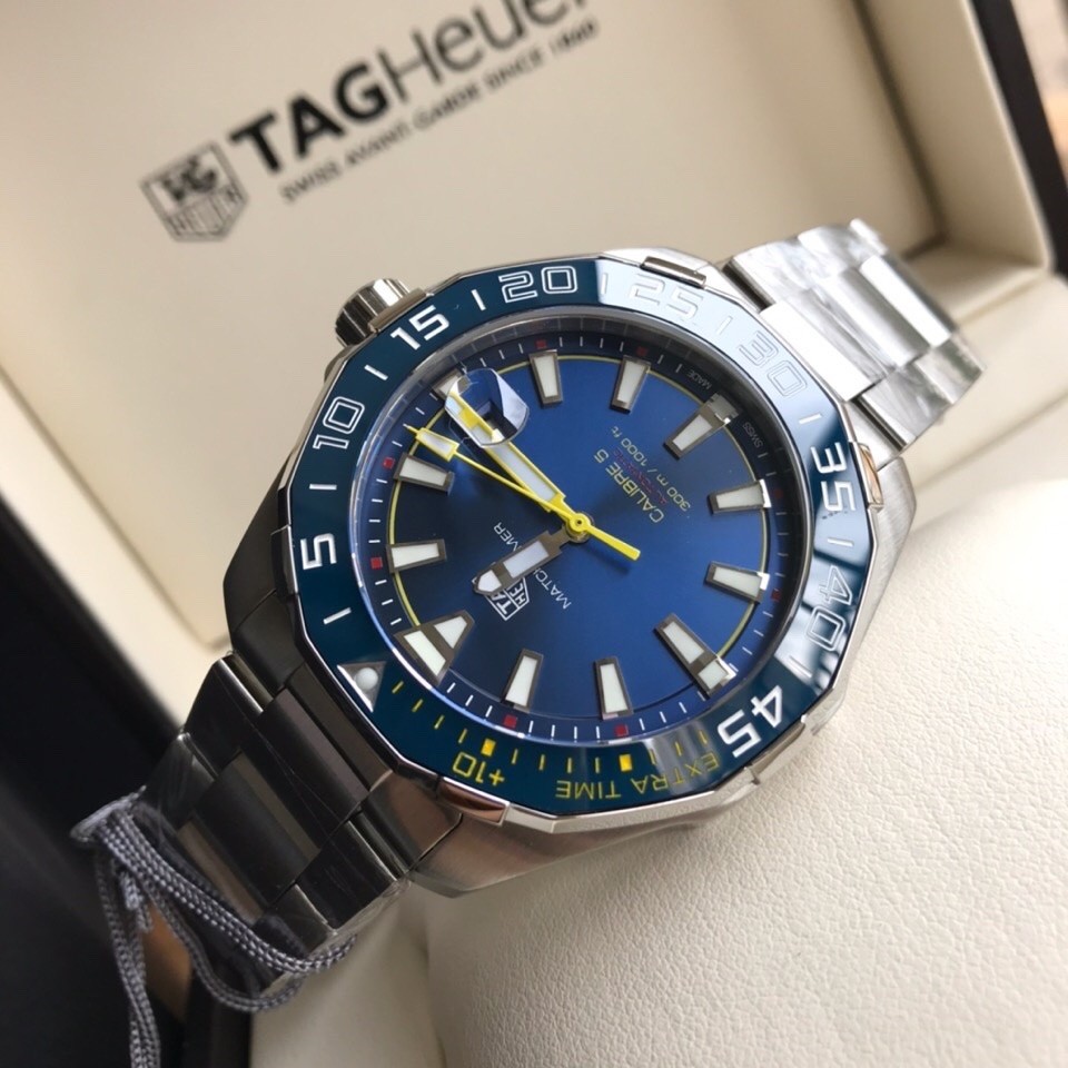 TAG Heuer Aquaracer Stainless Steel Automatic 43mm Watch view 6