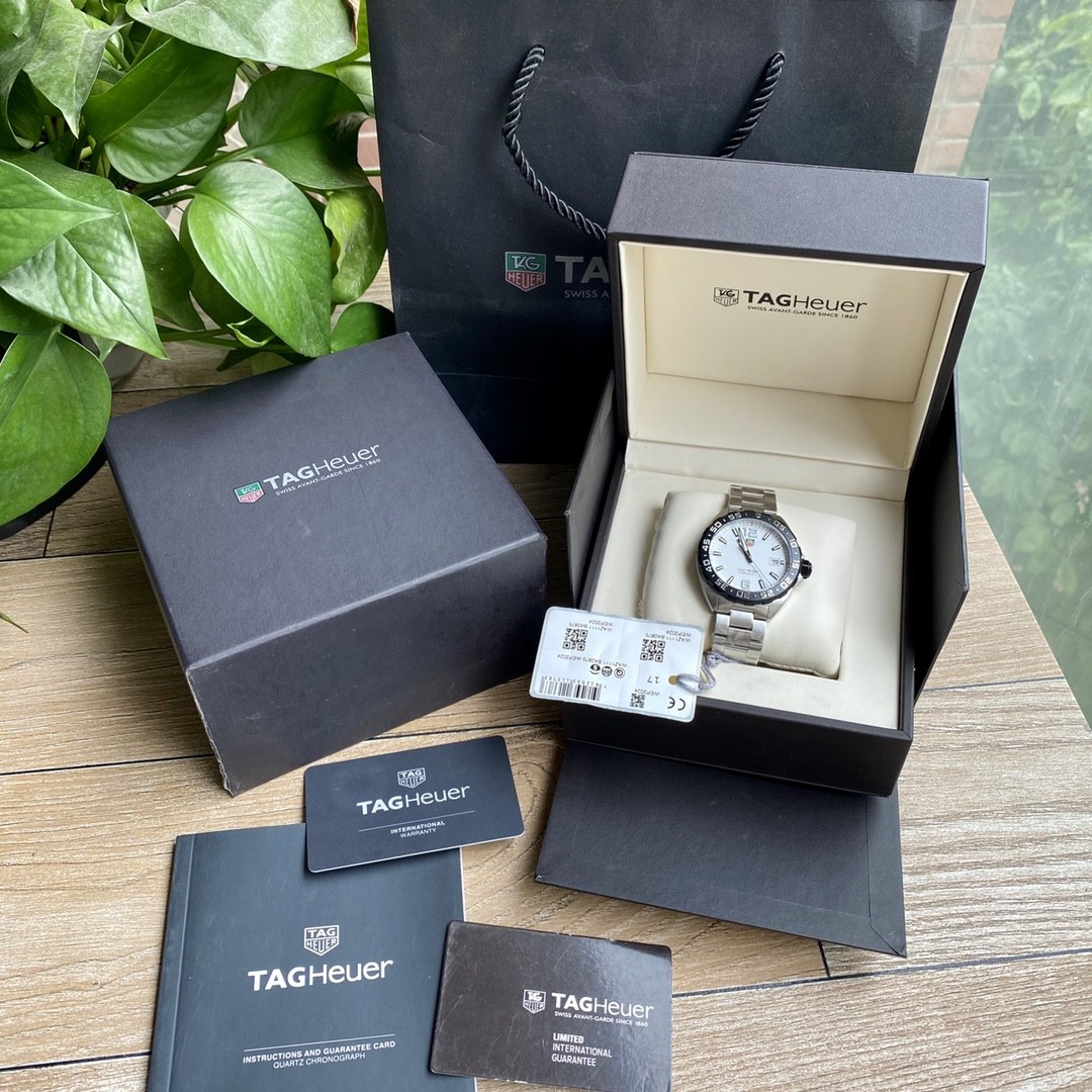 TAG Heuer Formula 1 Quartz 41mm Watch view 1