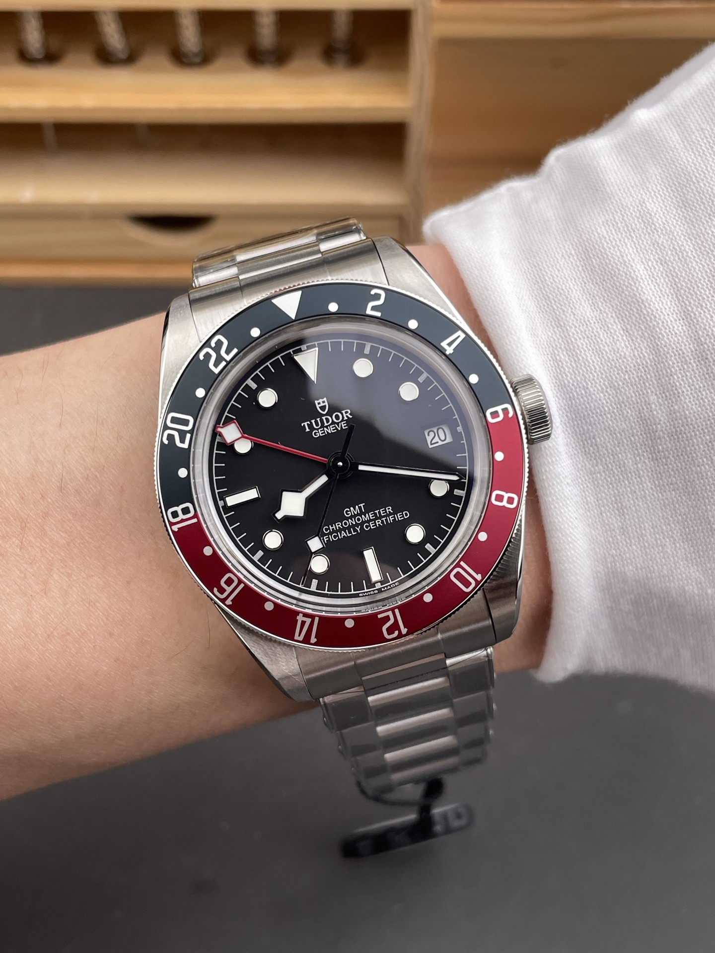 Tudor GMT-Master Watch view 9