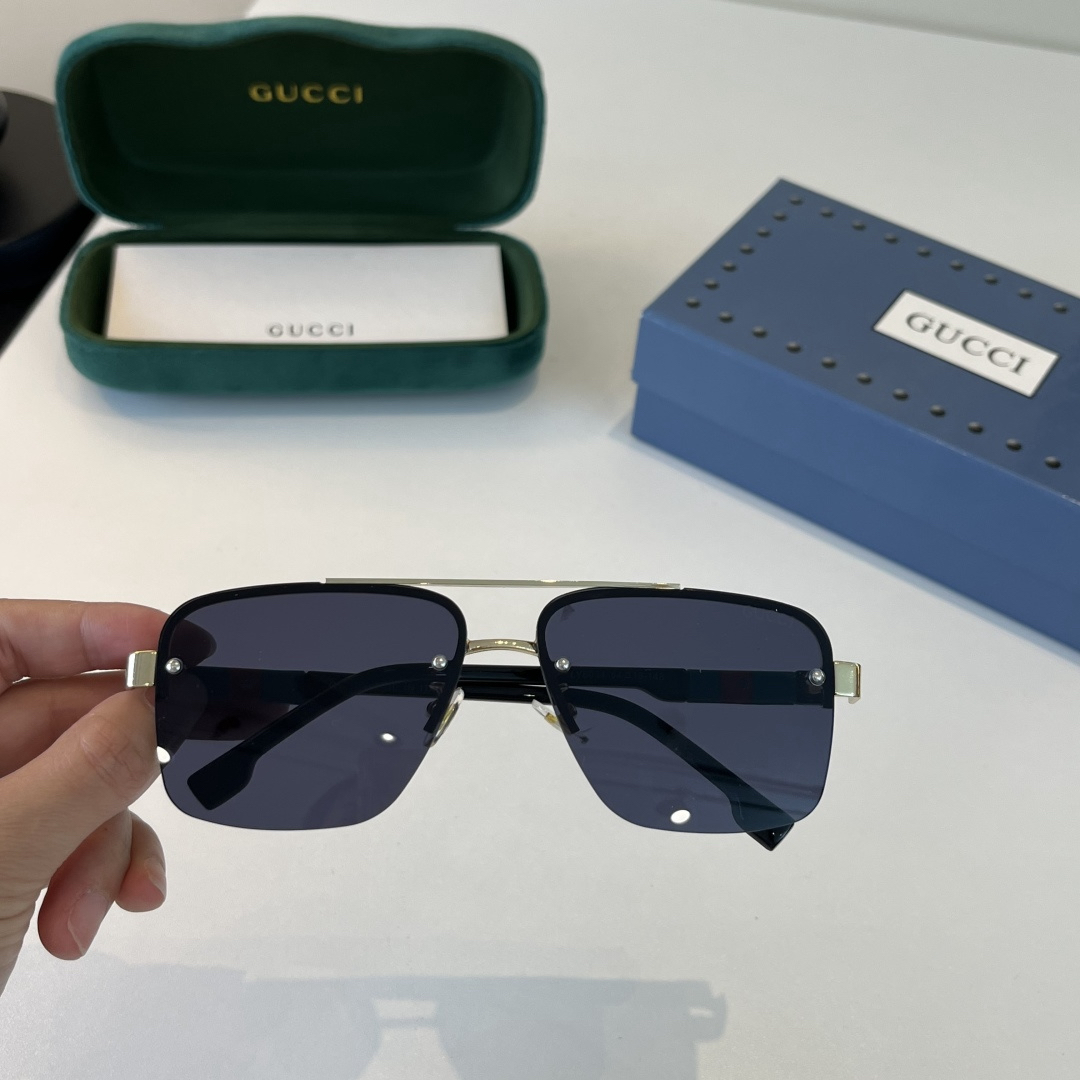Gucci Sunglasses view 6