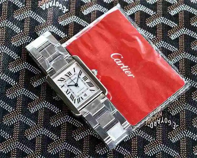 General Watches LK44 size 31x41mm thickness 8.5mm Watch view 3