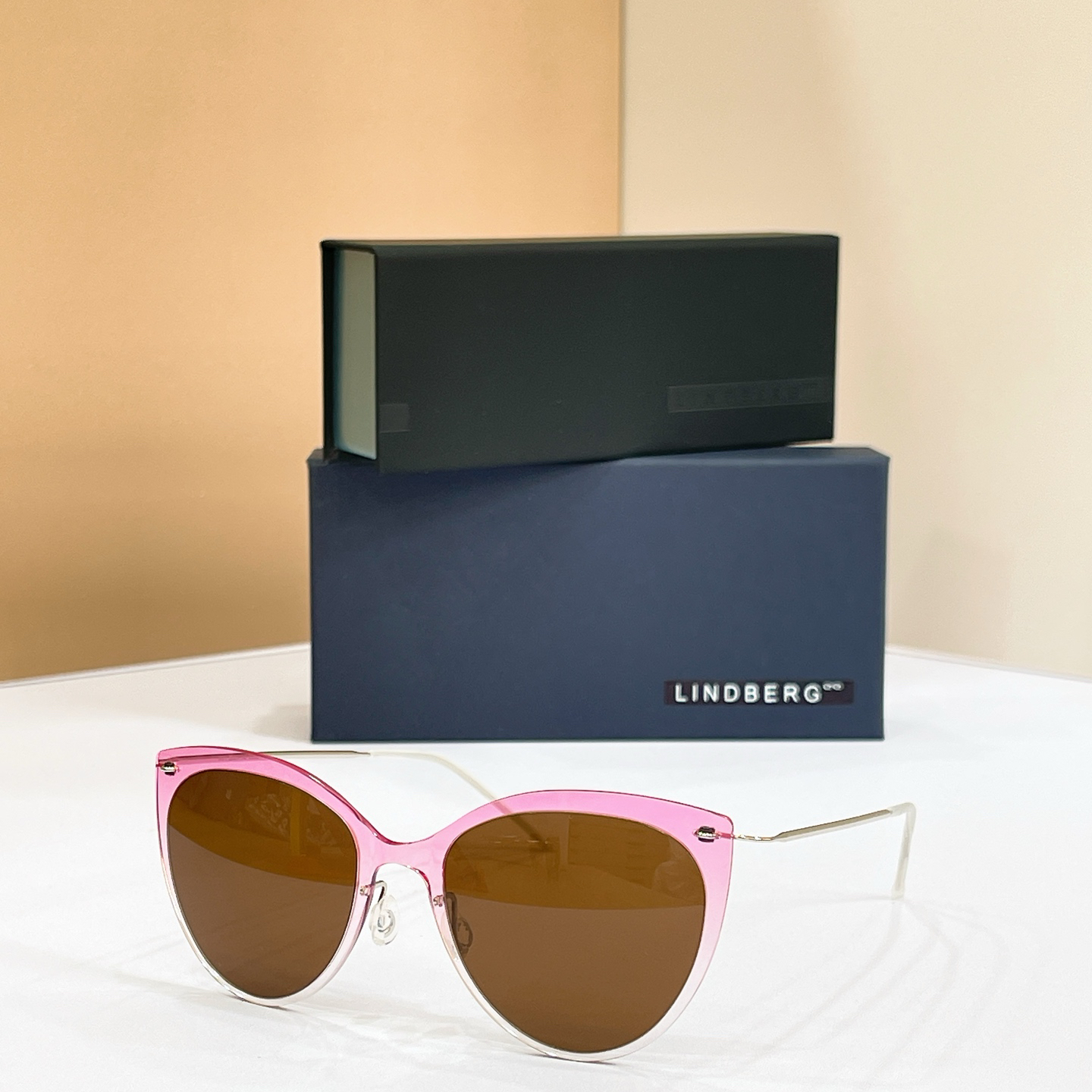 LINDBER EL:8311 Size 52-19-145 Sunglasses view 4