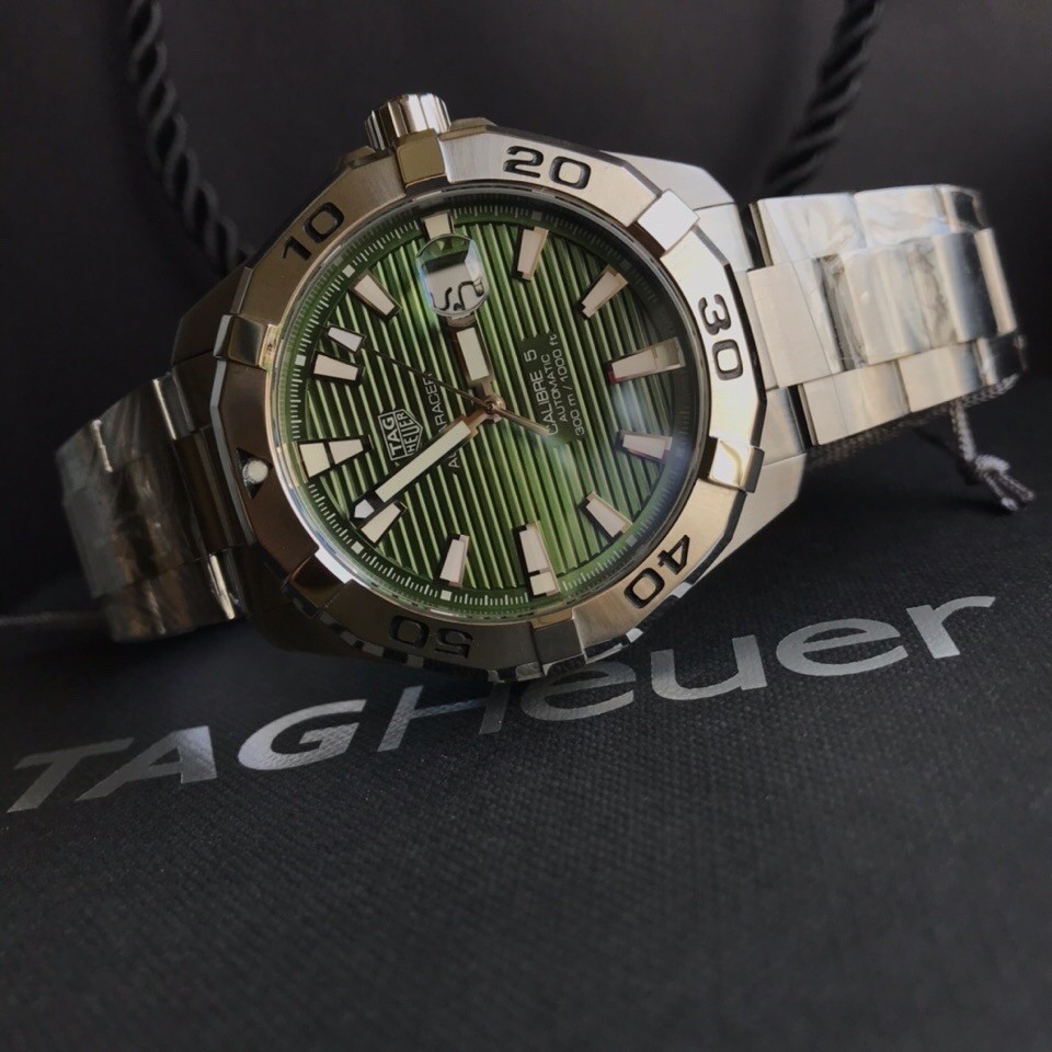 TAG Heuer Aquaracer Stainless Steel Automatic 43mm Watch view 4