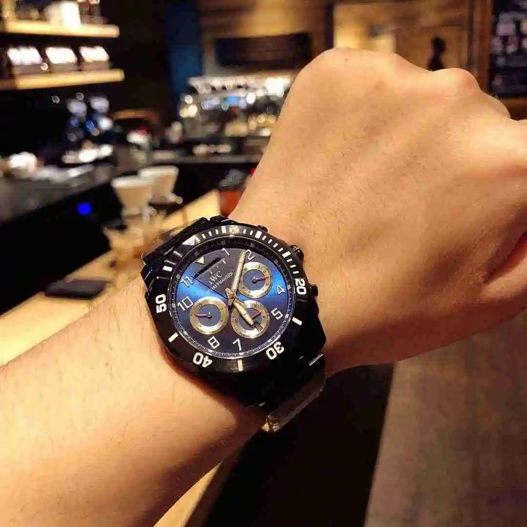 General Watches Universal White 1320 Black 1420 Watch view 8