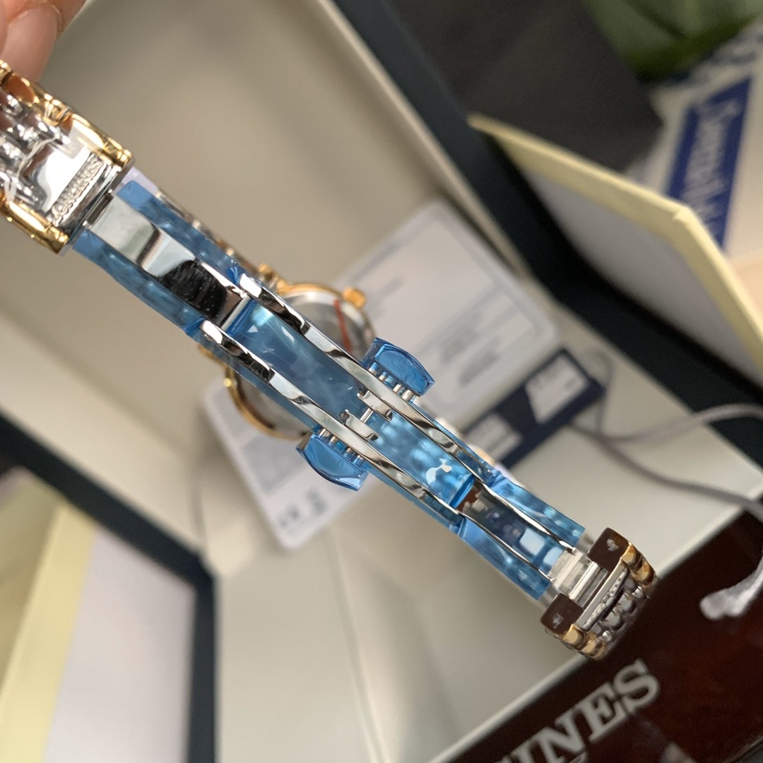 Longines Quartz Watch view 8