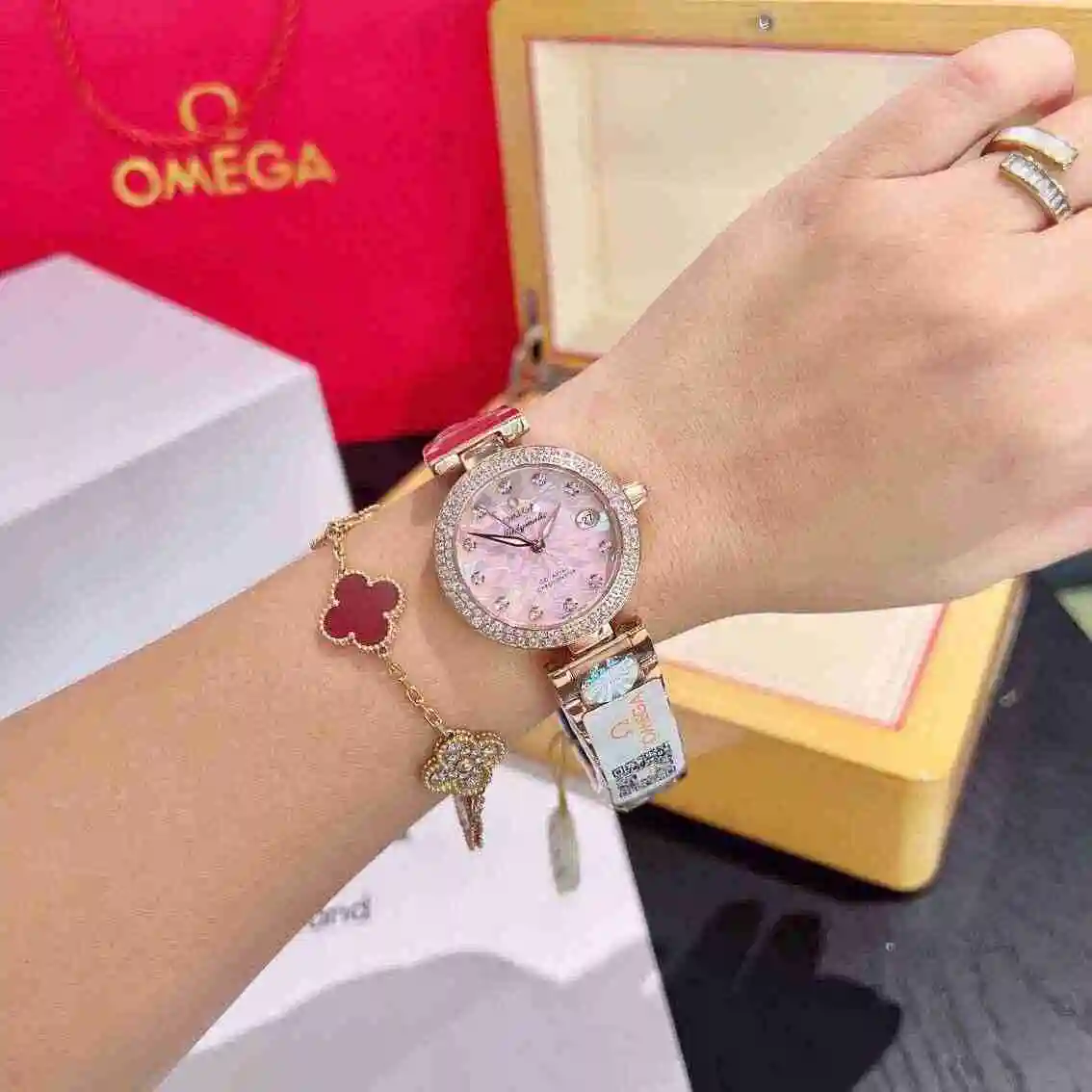 General Watches Omega Watch Women's Watch Paired with Original Fully Automatic Mechanical Movement Top Grade 316 Precision Steel Case with Mineral Super Strong Mirror Diameter 30mm KK03050 1 view 2