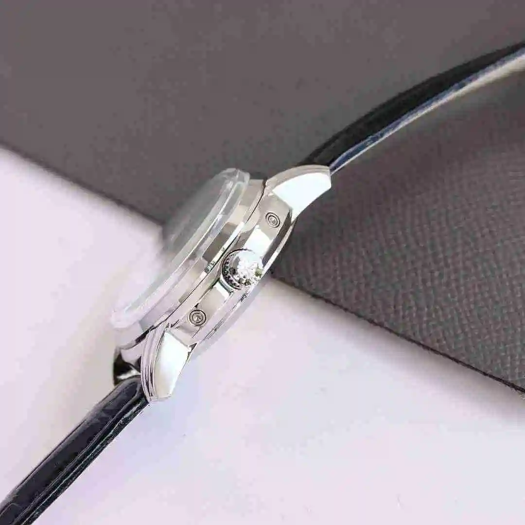 General Watches Patek Philippe 5320G-001 Watch view 4