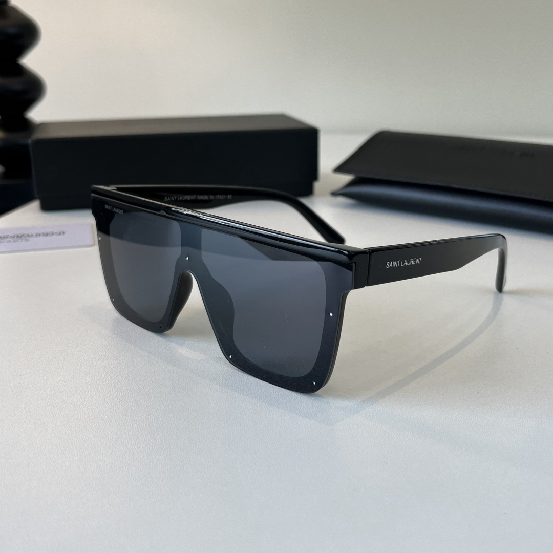Saint Laurent YSL Sunglasses view 4