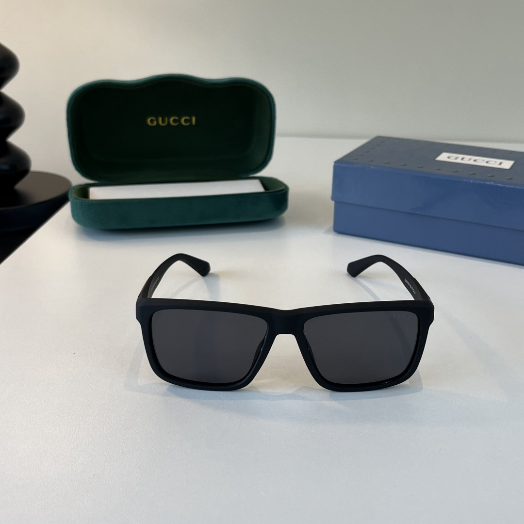 Gucci , , Sunglasses view 3