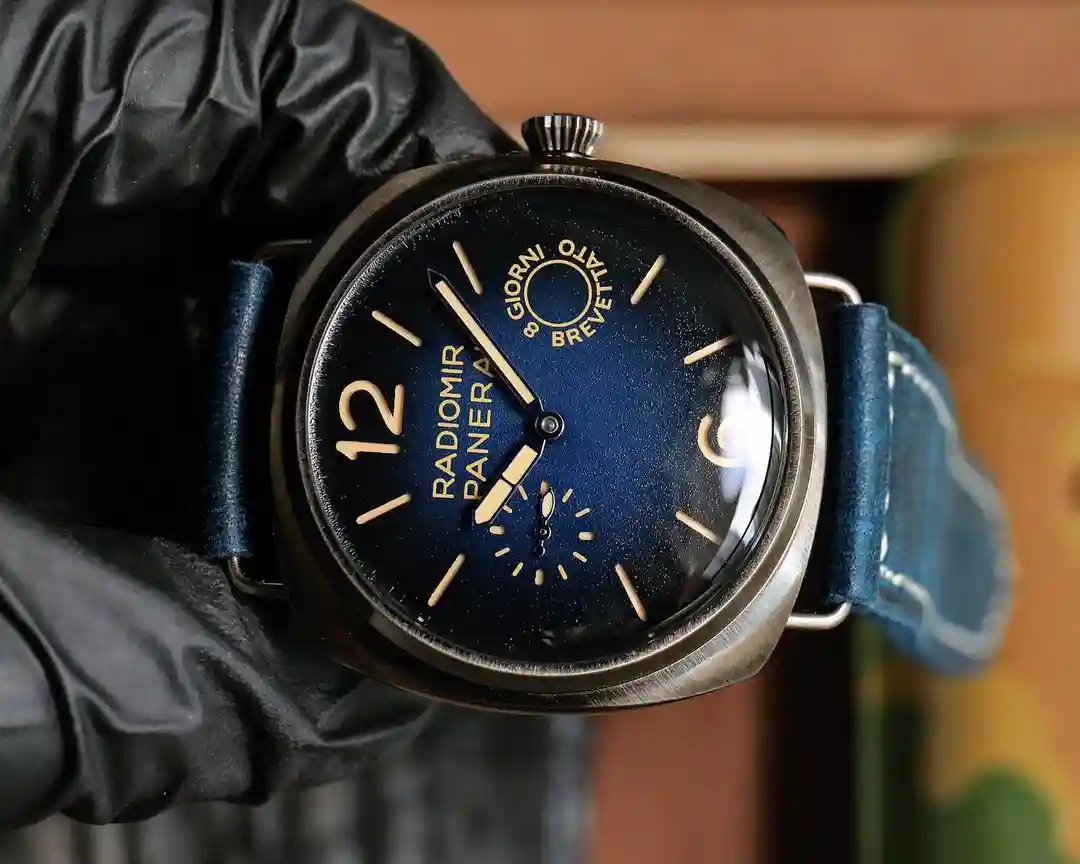 General Watches Panerai 820 Watch view 7