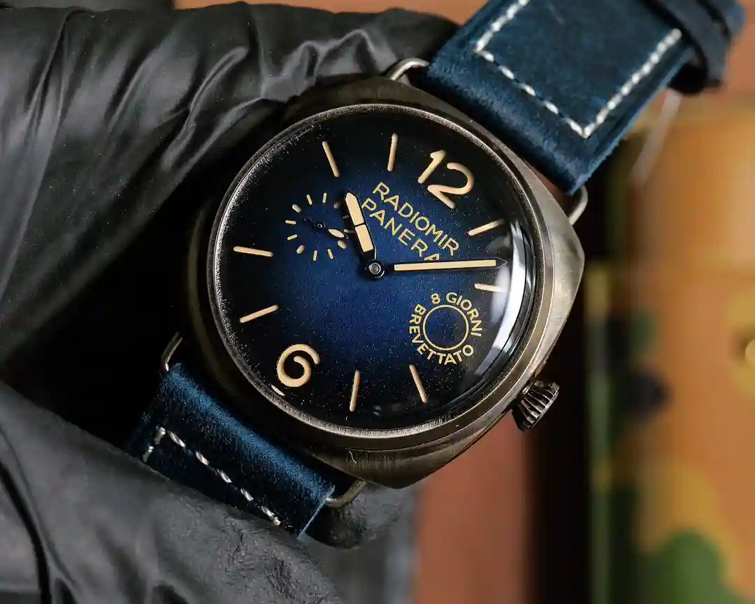General Watches Panerai 820 Watch view 8