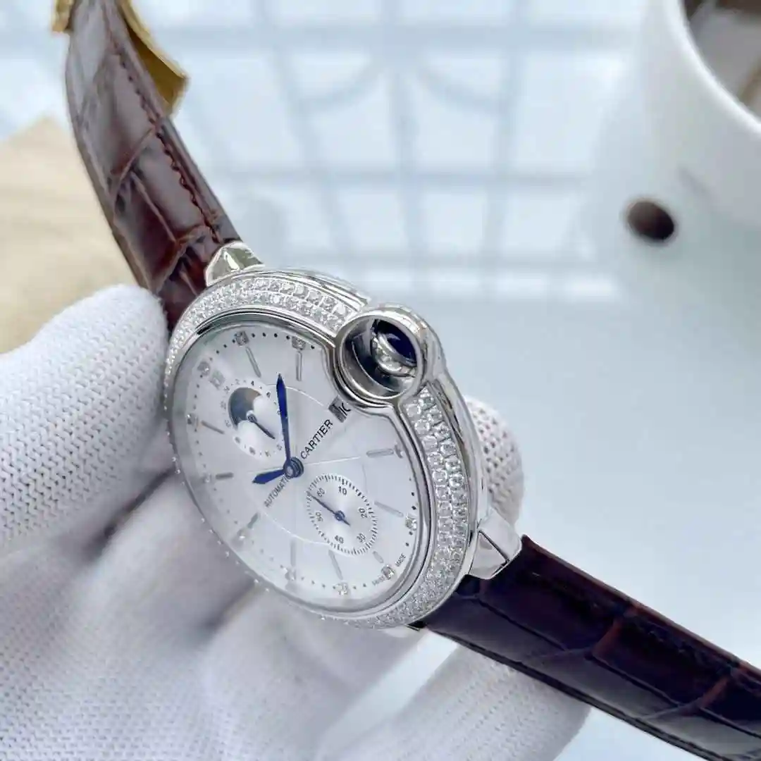 General Watches Cartier 560 Watch view 4