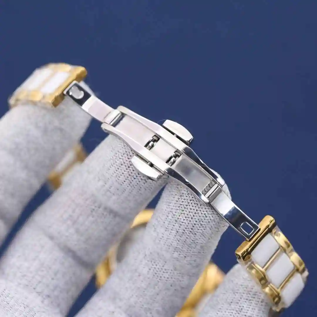 General Watches Patek Philippe White 0 Gold 1650 Watch view 3