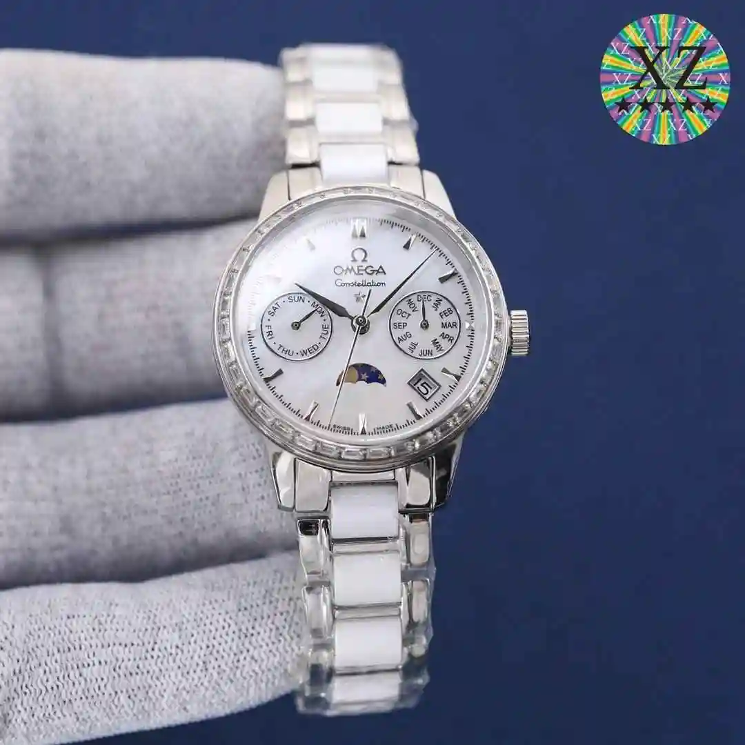 General Watches Patek Philippe White 0 Gold 1650 Watch view 9