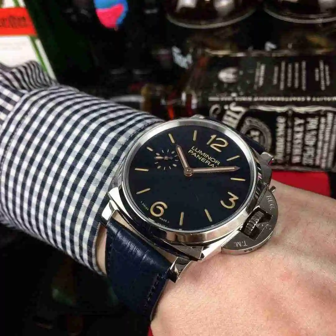 General Watches Panerai 570 Watch view 9