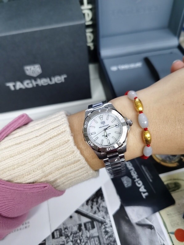TAG Heuer Stainless Steel Quartz Watch view 4