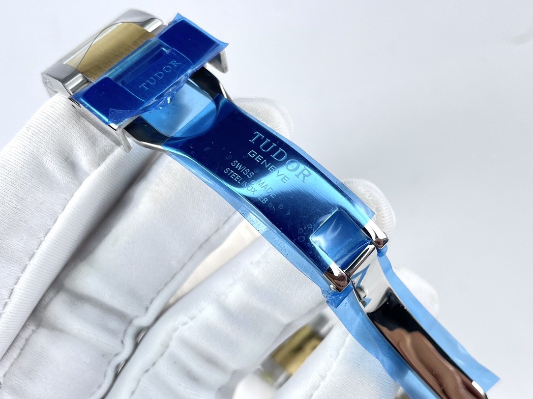 Tudor Ceramic Watch view 7