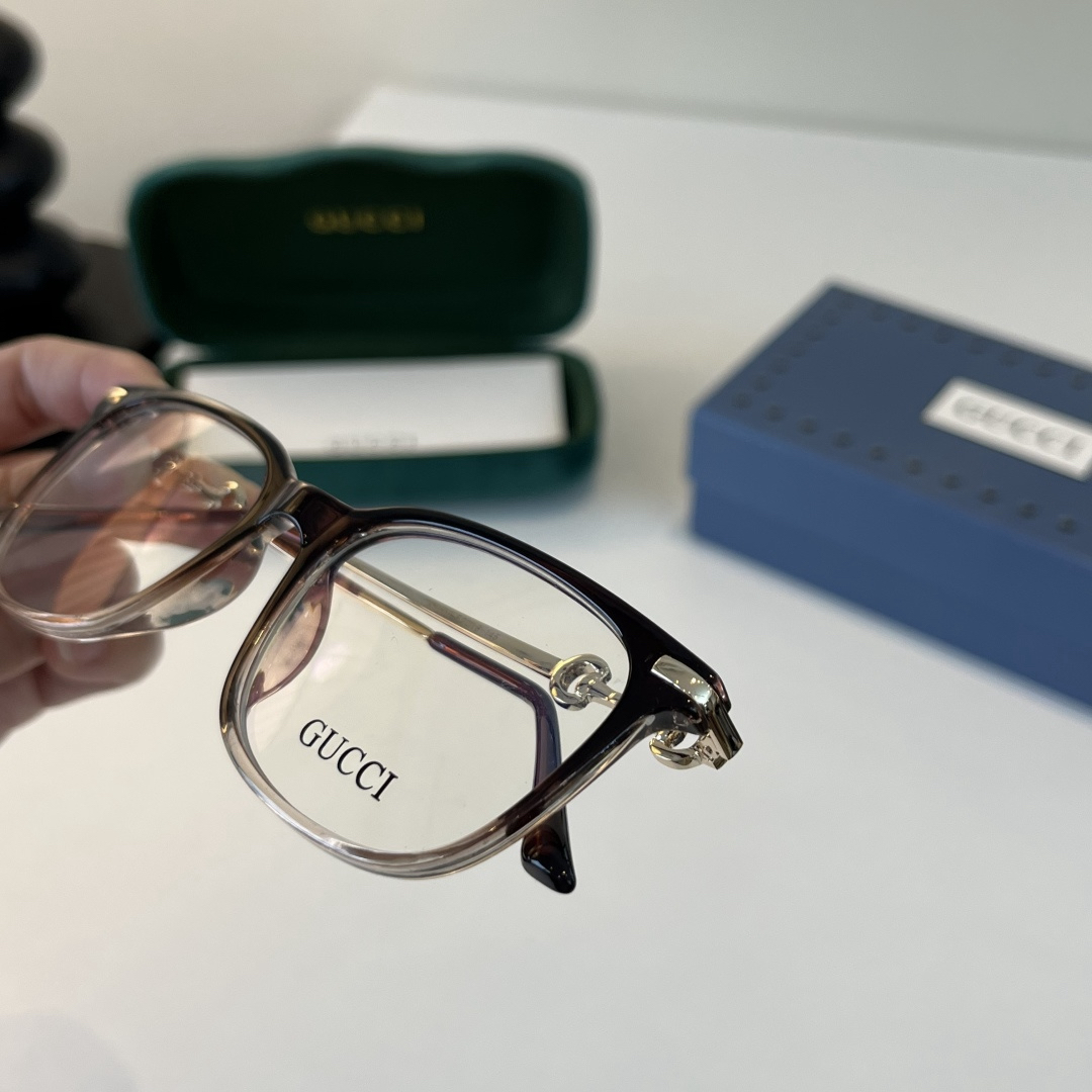 Gucci , Sunglasses view 6