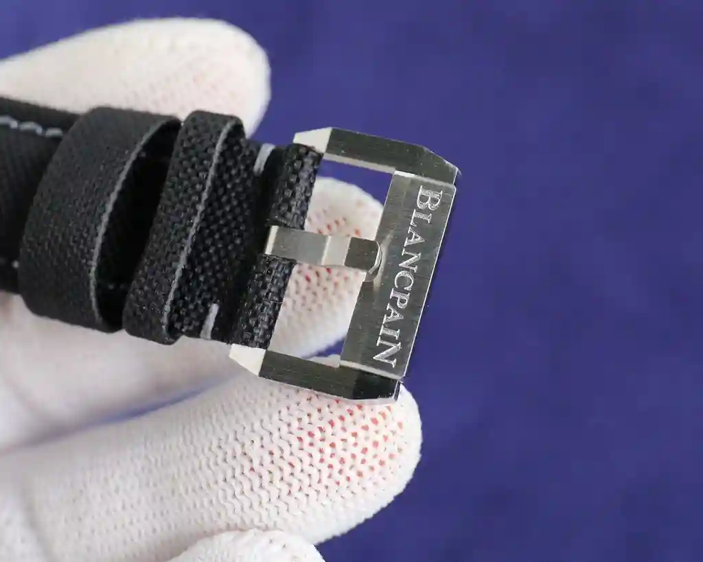 General Watches Blancpain transparent bottom 1450 dense bottom 1150 Watch view 4