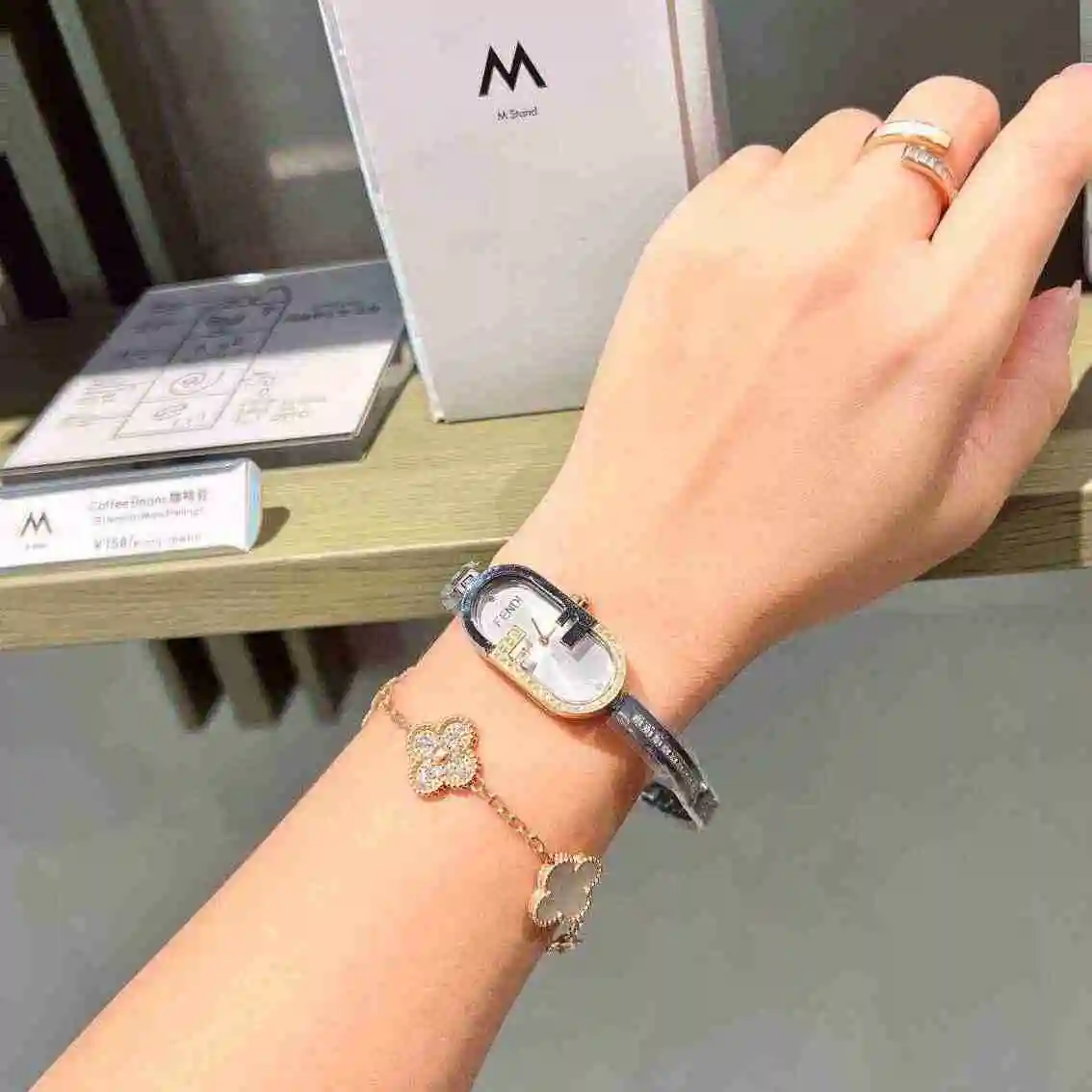 General Watches Fendi Fendi Watch Women's Watch Paired with Original Fully Automatic Mechanical Movement Top Grade 316 Precision Steel Case with Mineral Super Strong Mirror Diameter 17 x 32mm KK03650 1 view 5