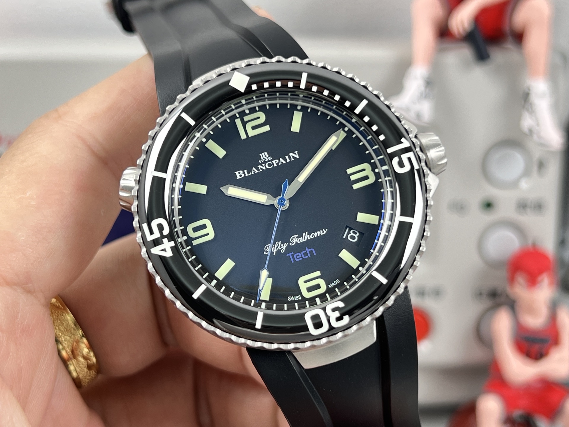 Automatic Watch view 2