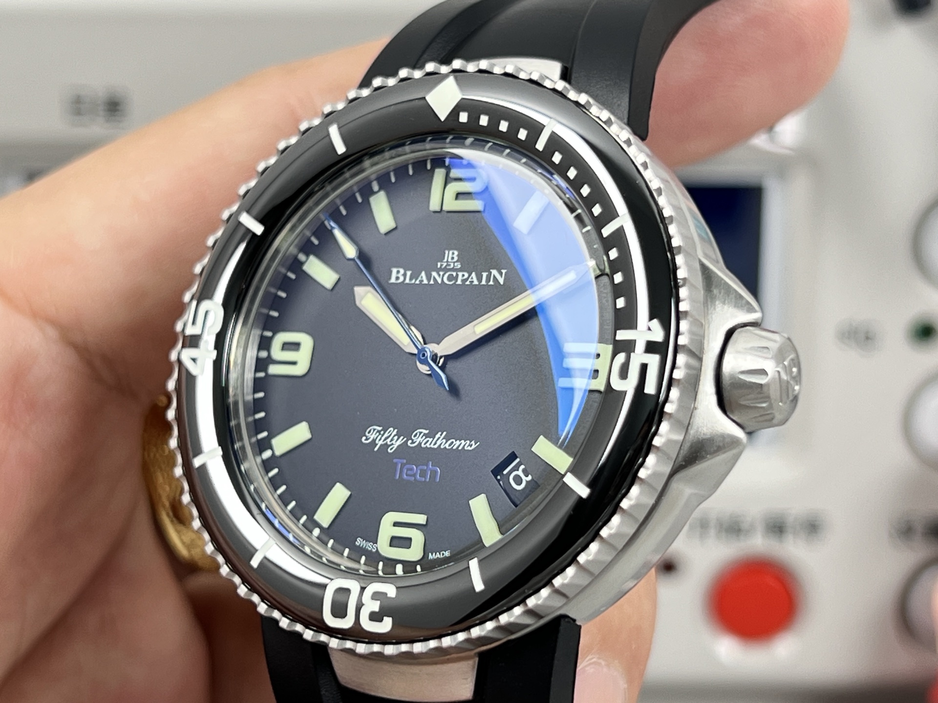 Automatic Watch view 5