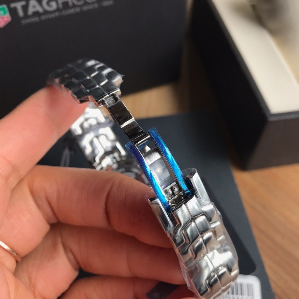 TAG Heuer Link Quartz 29mm Watch view 7