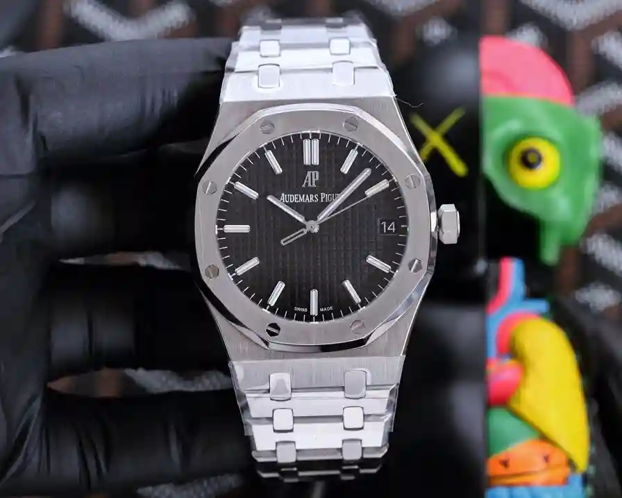General Watches Audemars Piguet AP white 1050 black 1080 Watch view 4