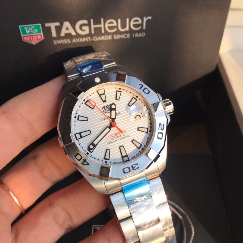 TAG Heuer Aquaracer Stainless Steel Automatic 41mm Watch view 3