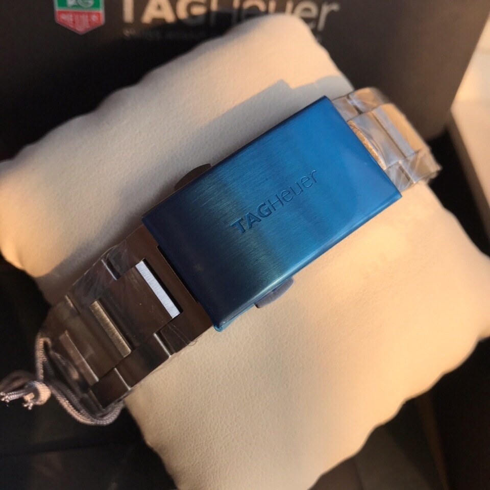 TAG Heuer Aquaracer Stainless Steel Automatic 41mm Watch view 6