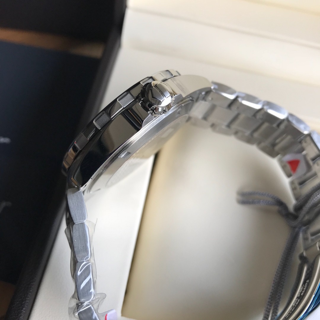 TAG Heuer Formula 1 Stainless Steel Automatic 41mm Watch view 5