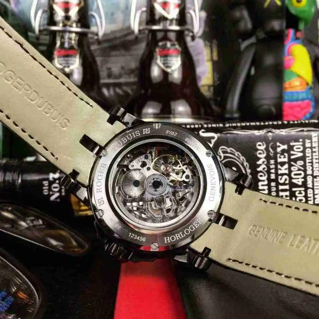 General Watches Roger Dubby 450 rose 470 Watch view 5