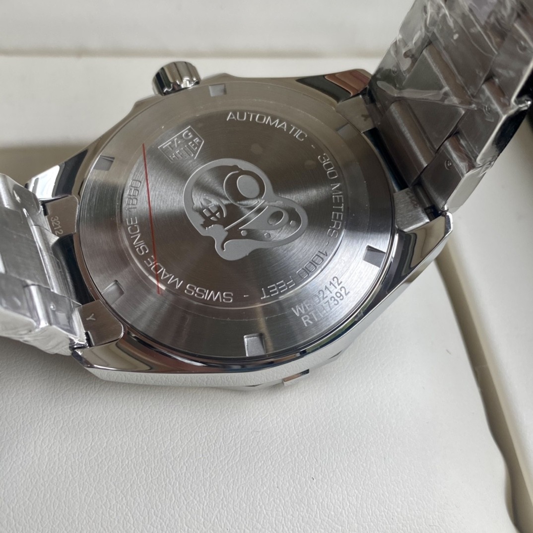 TAG Heuer Aquaracer Stainless Steel Automatic 41mm Watch view 2