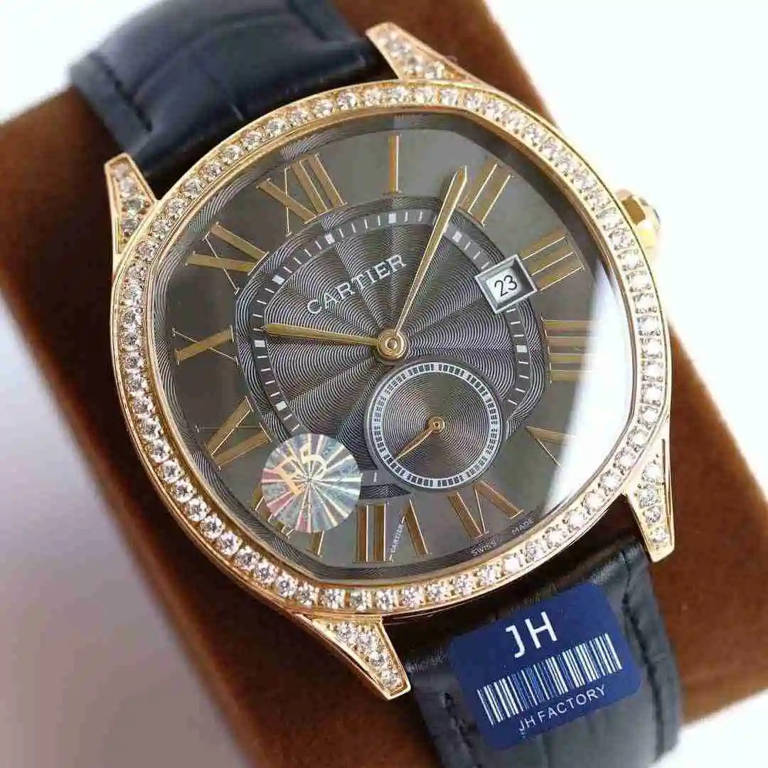 General Watches Drive de Cartier watch view 3