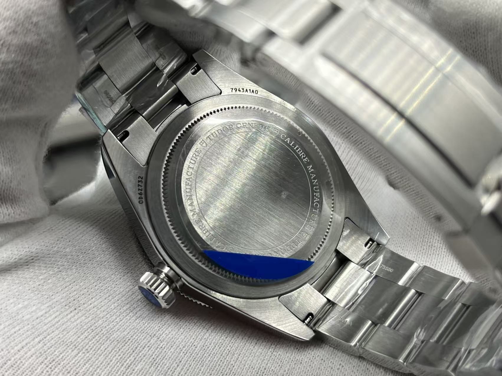 Tudor 43mm Watch view 7