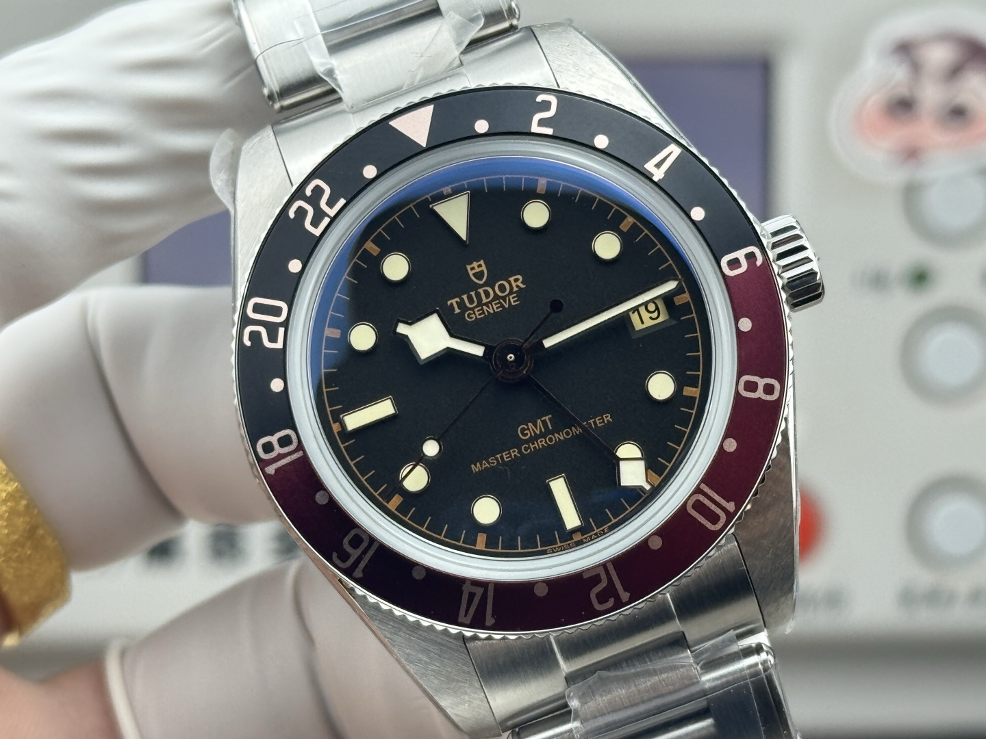 Tudor GMT-Master Gold Tone Watch view 4