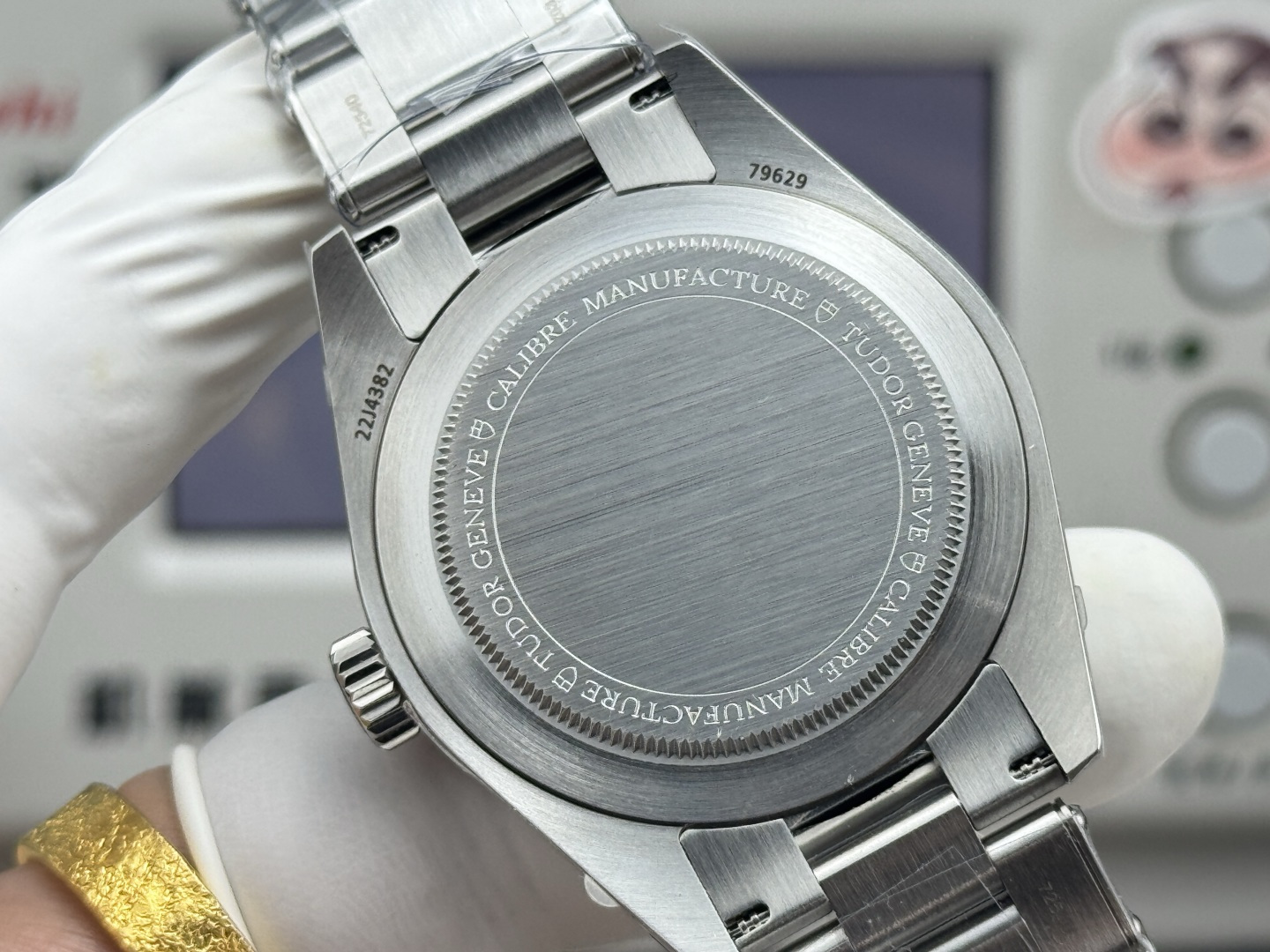 Tudor GMT-Master Gold Tone Watch view 8