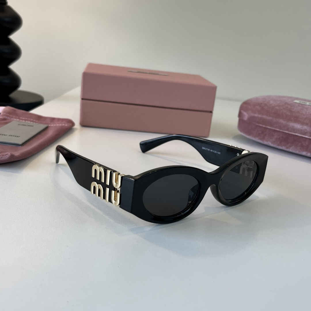 Miu Miu miumiu , Sunglasses view 2