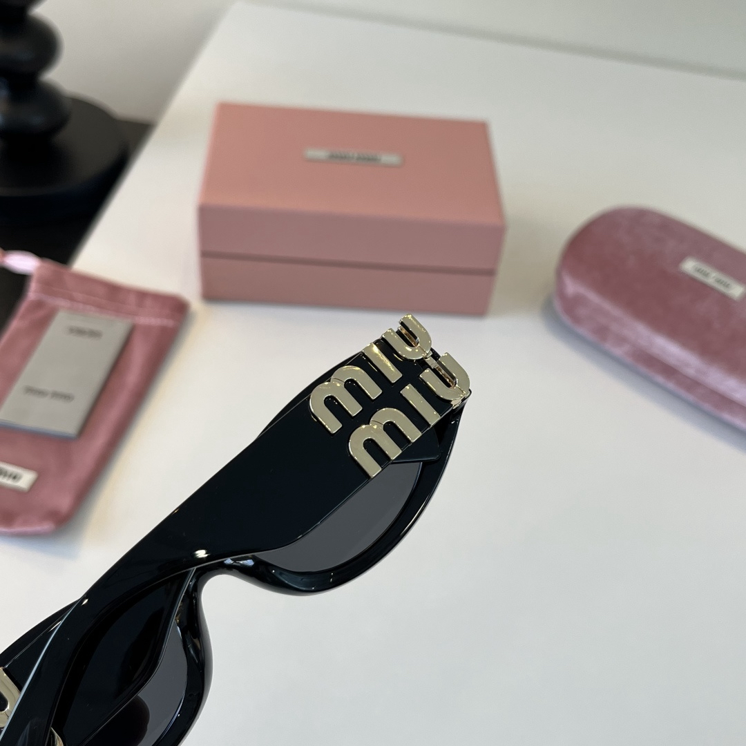 Miu Miu miumiu , Sunglasses view 7