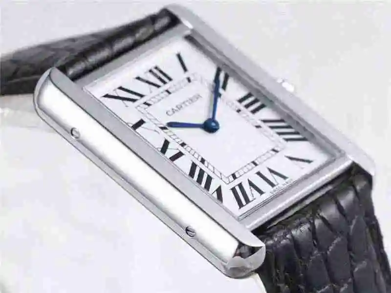 Cartier TANK-SOLO Small 31 24, medium 35 27, thickness 5.5 Watch view 5