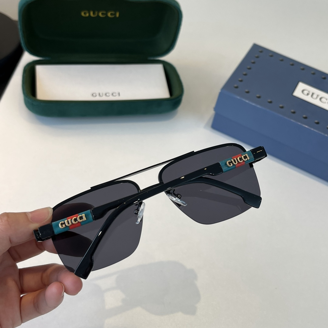 Gucci Sunglasses view 9
