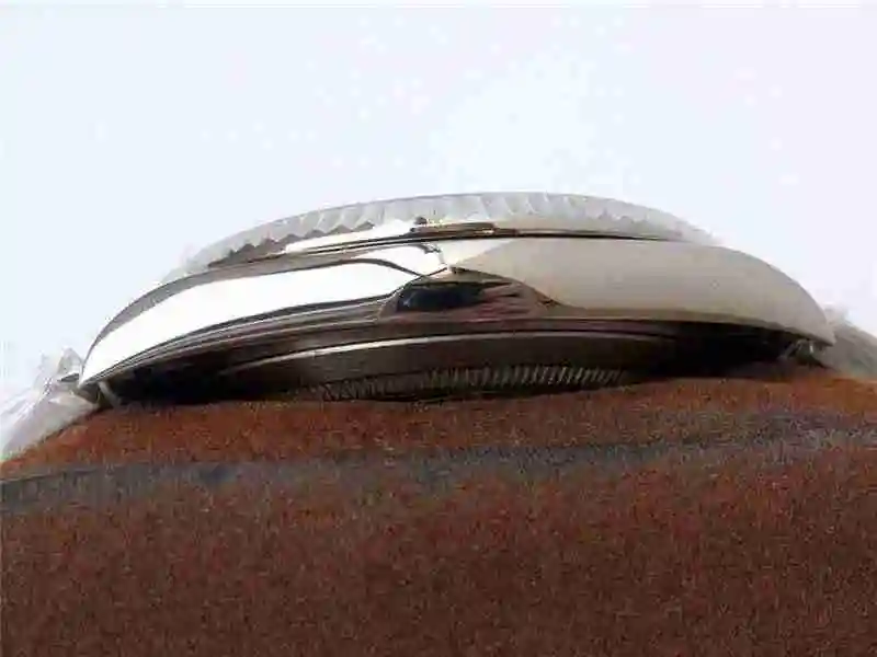 General Watches Rolex Date Just41MM Classic Oyster Style Constant Motion Log Watch view 3