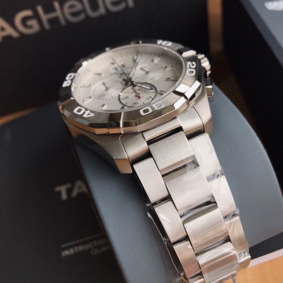 TAG Heuer Aquaracer Stainless Steel Quartz 43mm Watch view 4