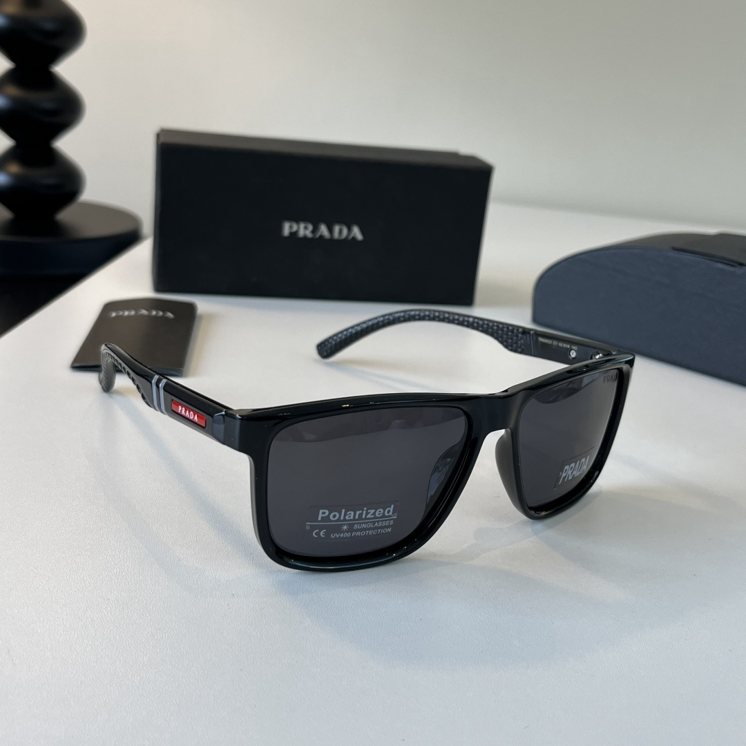 Prada ! ! Sunglasses view 2