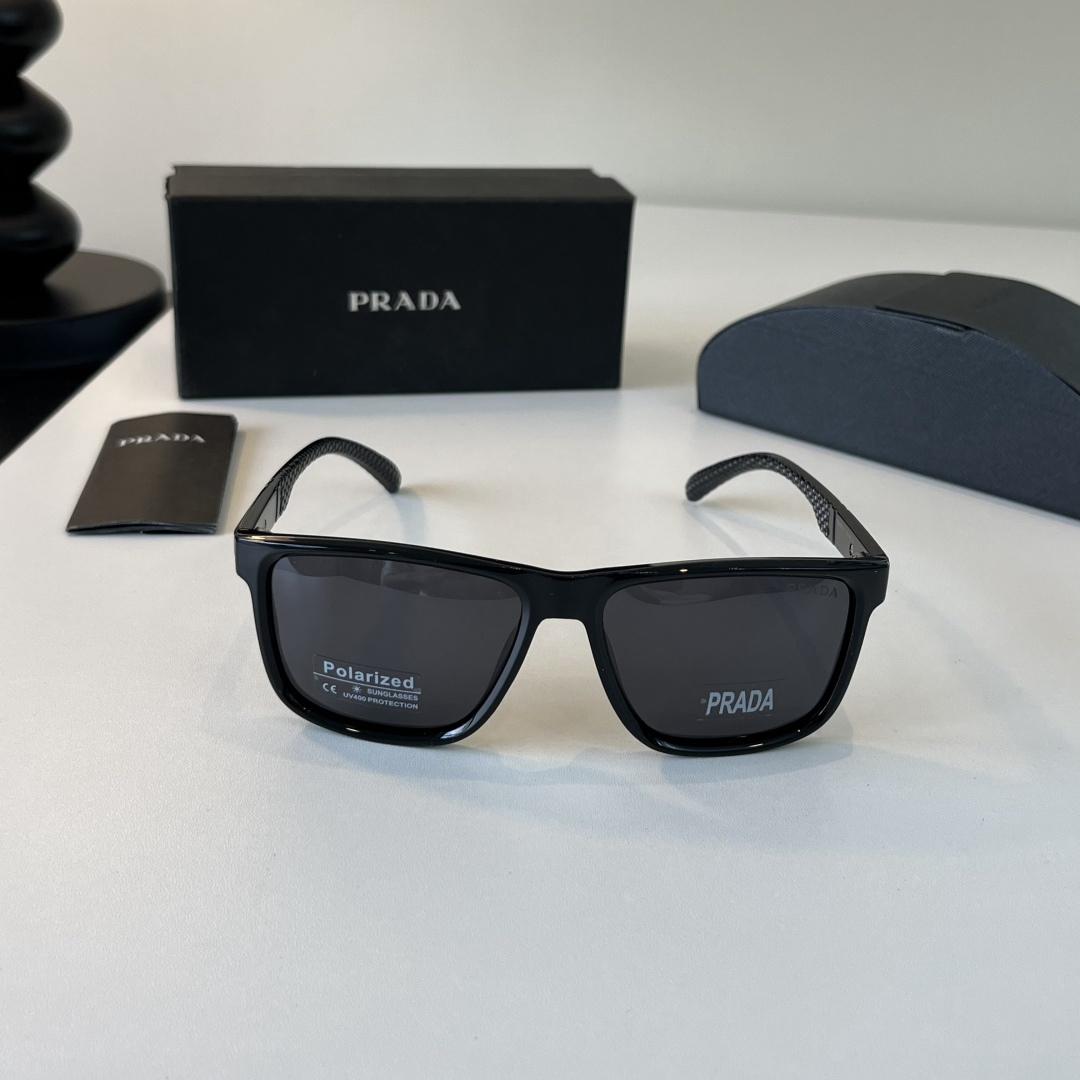 Prada ! ! Sunglasses view 3