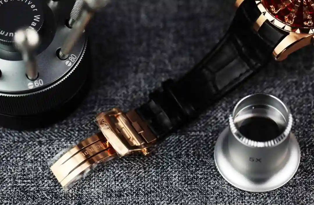 General Watches Roger Duby 1650 Watch view 3