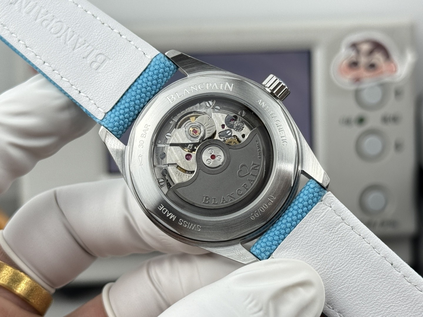 Ceramic Watch view 8